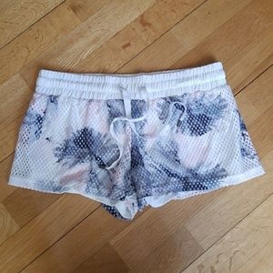 Fabletics Bristol shorts
